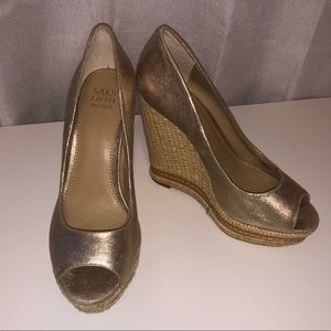 Light gold Saks Fifth Ave wedges